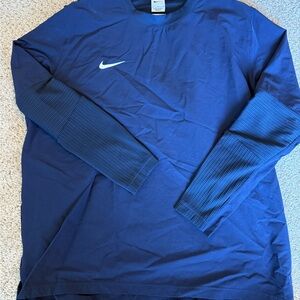 Nike Men's Blue Long Pull Over